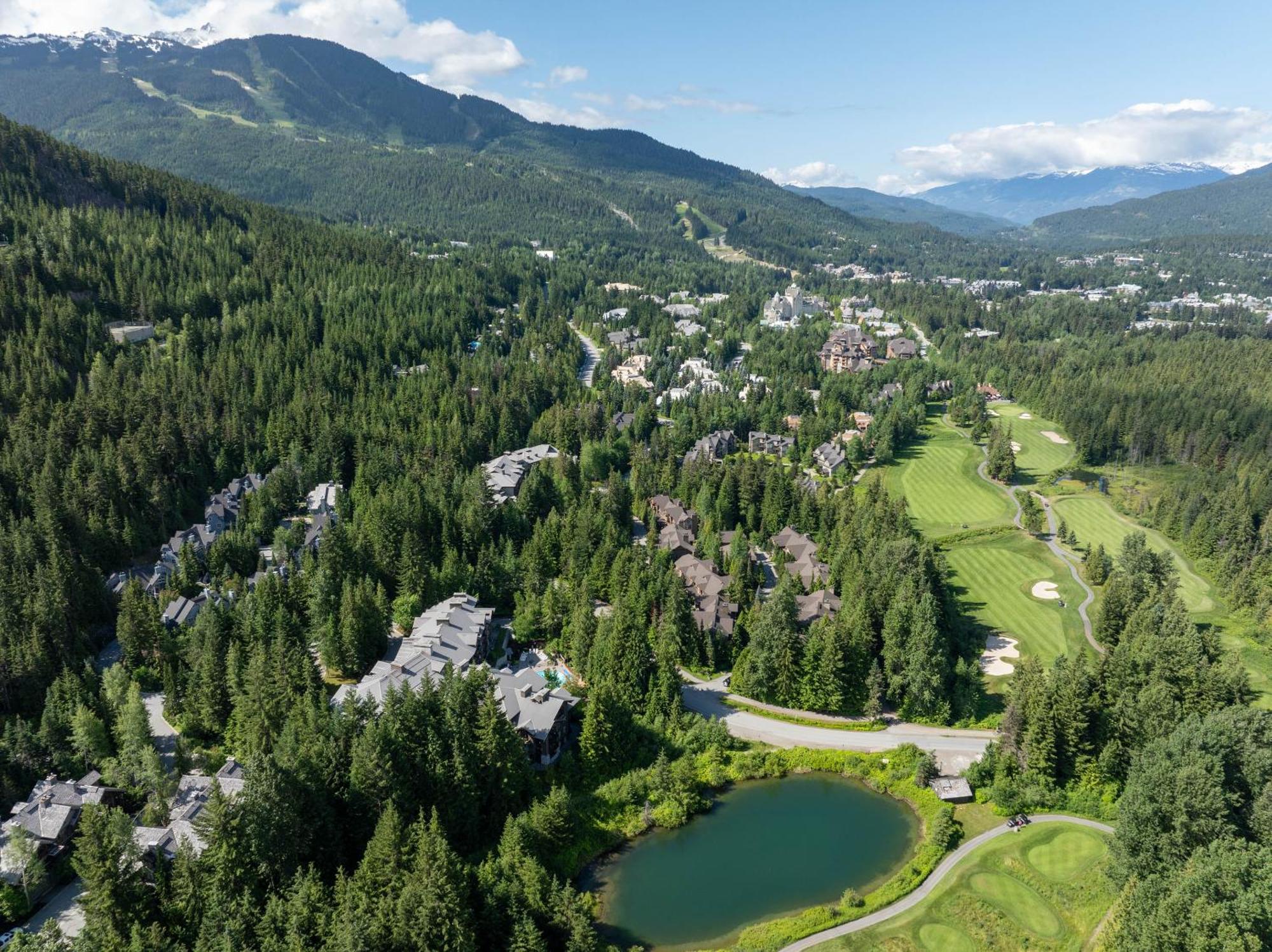 Lost Lake Lodge By Whistler Premier Exterior photo